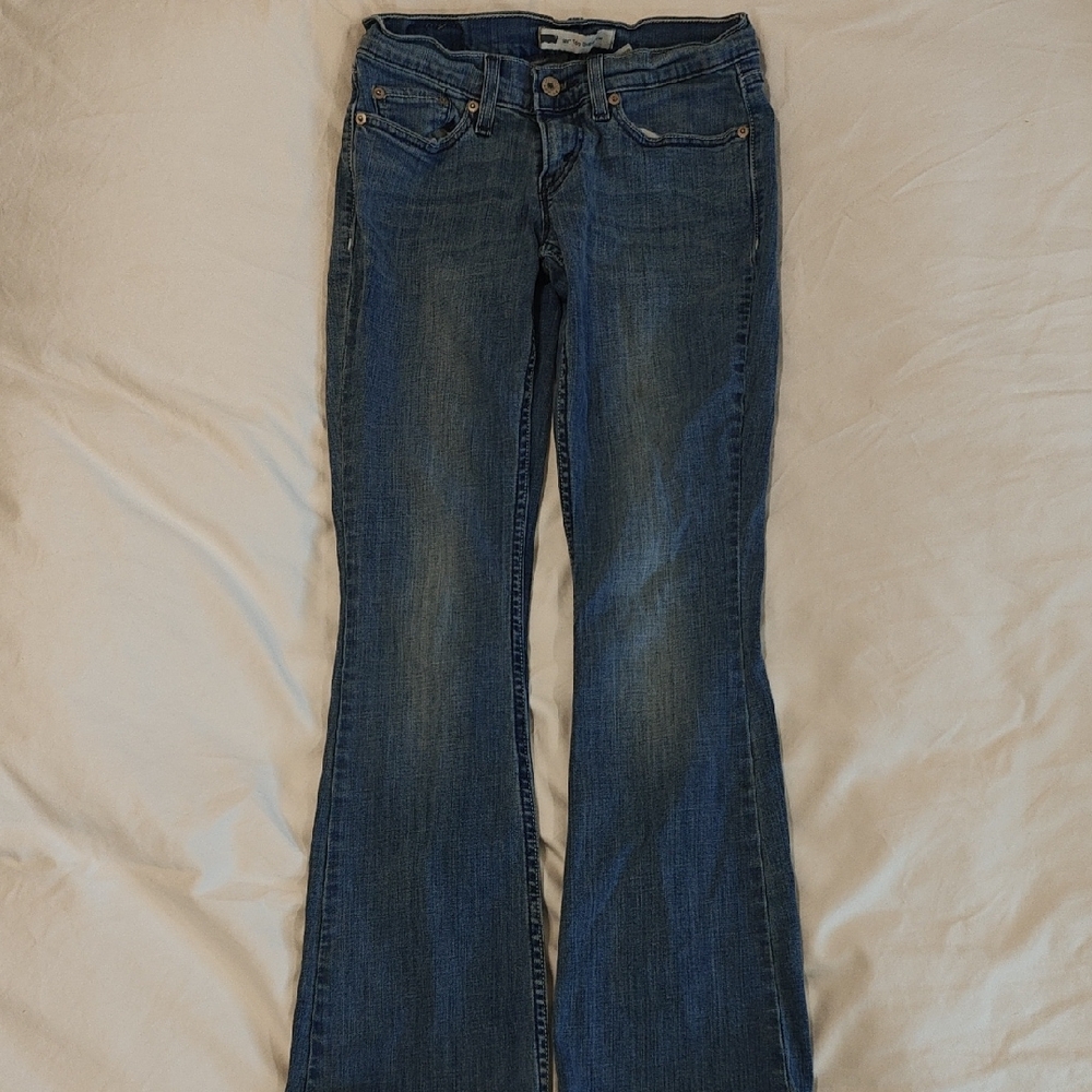 Levis Classic Blue Women's Jeans